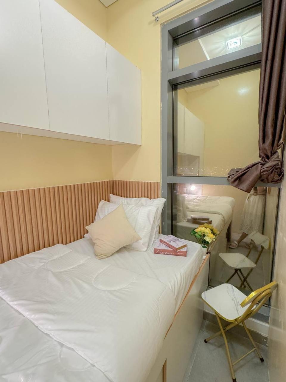 With Private Near Downtown Business Bay Dubaï