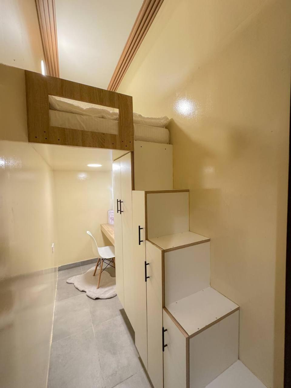 With Private Near Downtown Business Bay * Dubaï