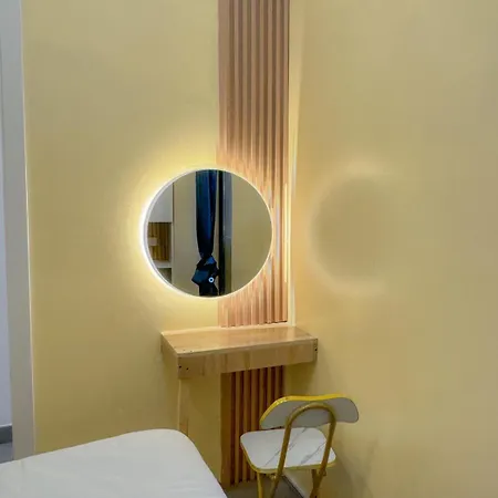 Hostel With Private Room Near Downtown Business Bay Dubai Exterior photo