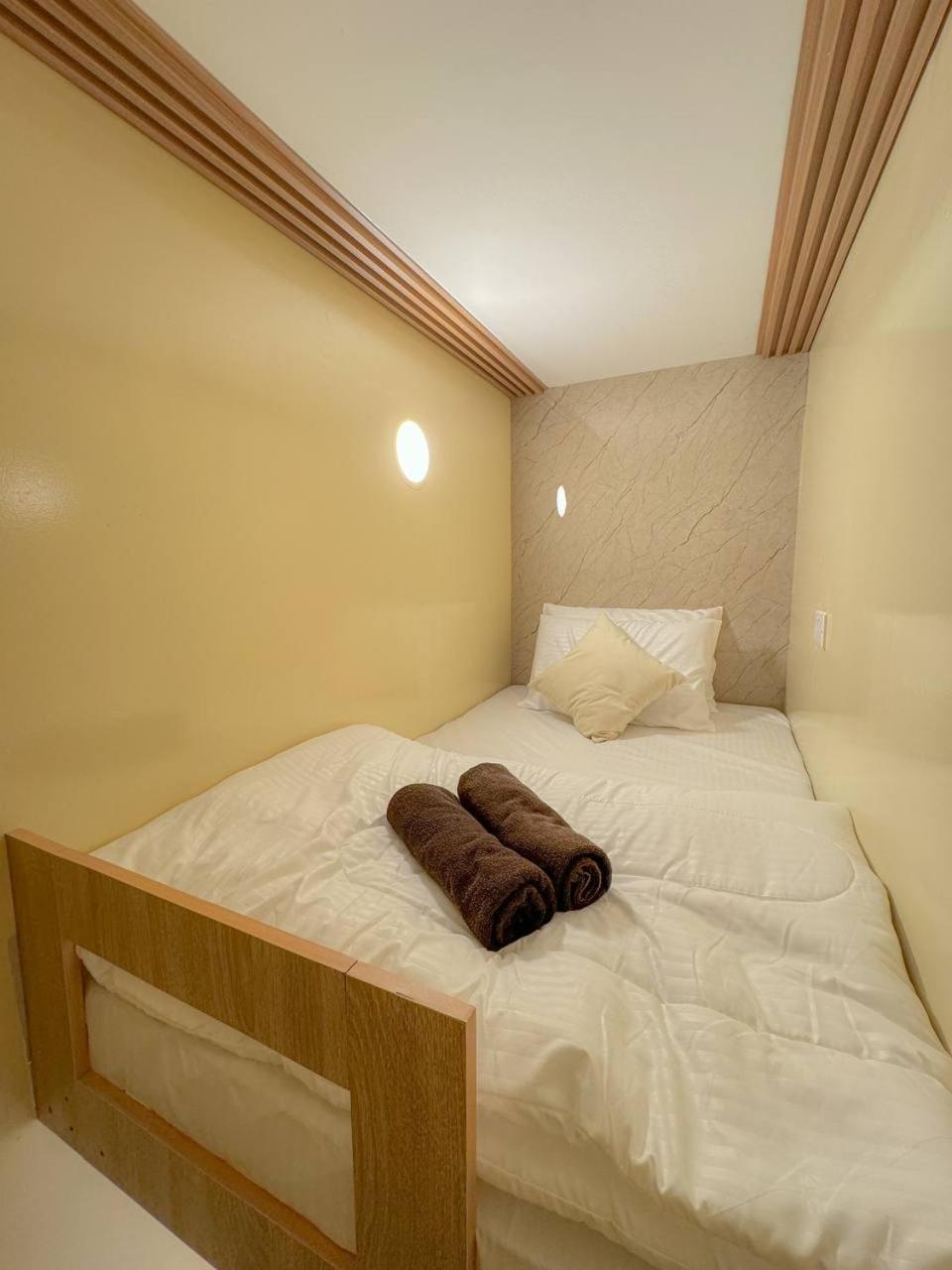 With Private Near Downtown Business Bay Alloggio in famiglia *