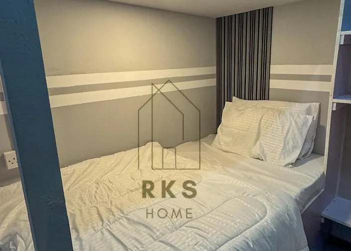 Hostel With Private Room Near Downtown Business Bay