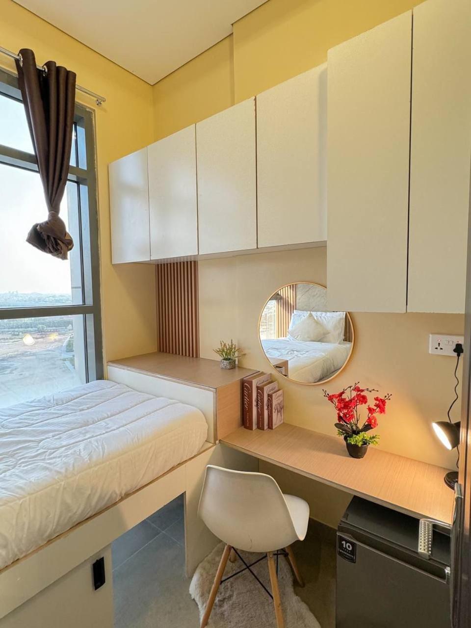 With Private Near Downtown Business Bay * Dubai