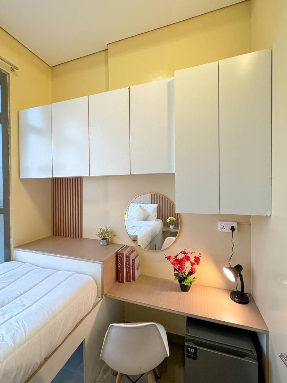 With Private Near Downtown Business Bay Homestay Dubai