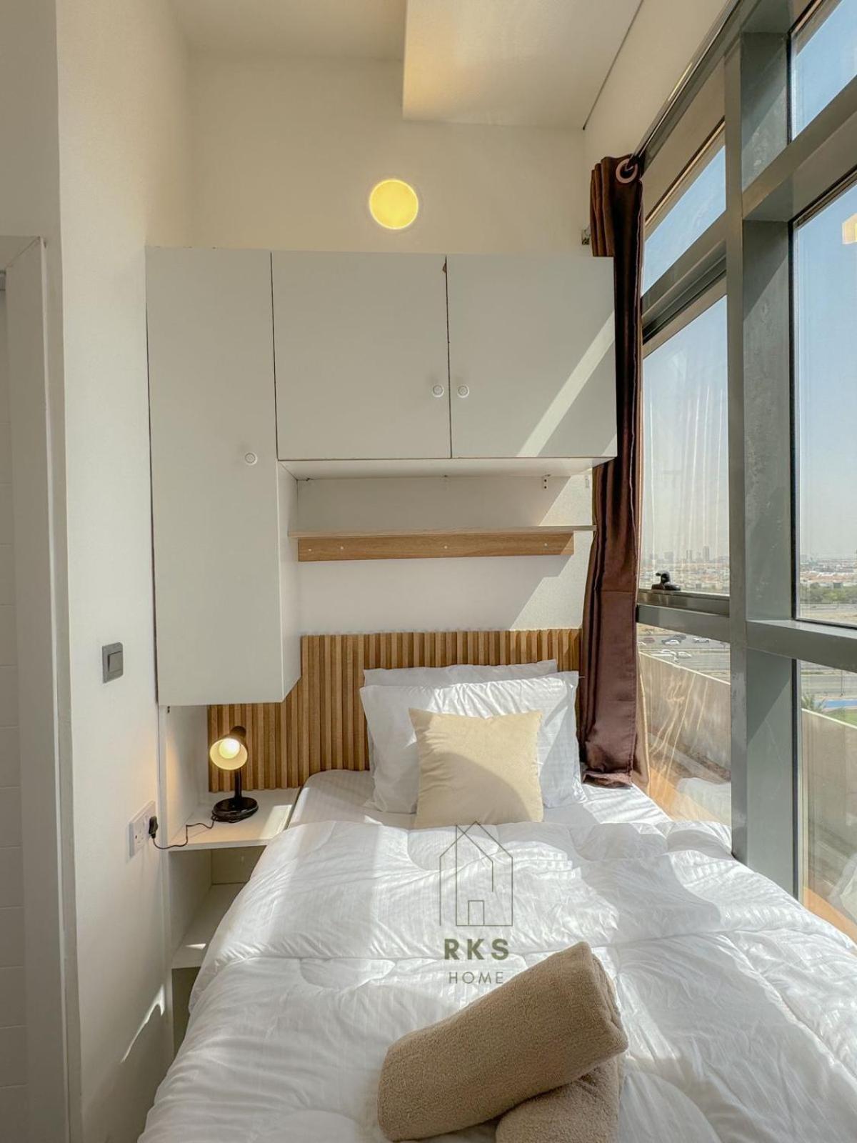 Homestay With Private Near Downtown Business Bay Dubai