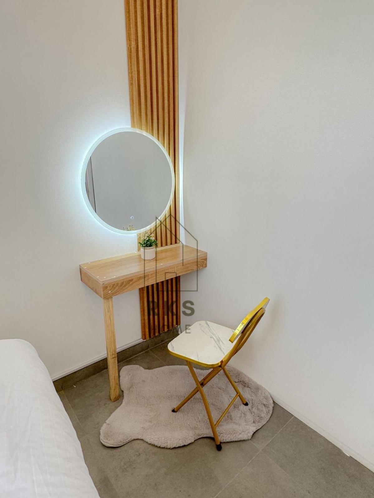 Homestay With Private Near Downtown Business Bay Dubai