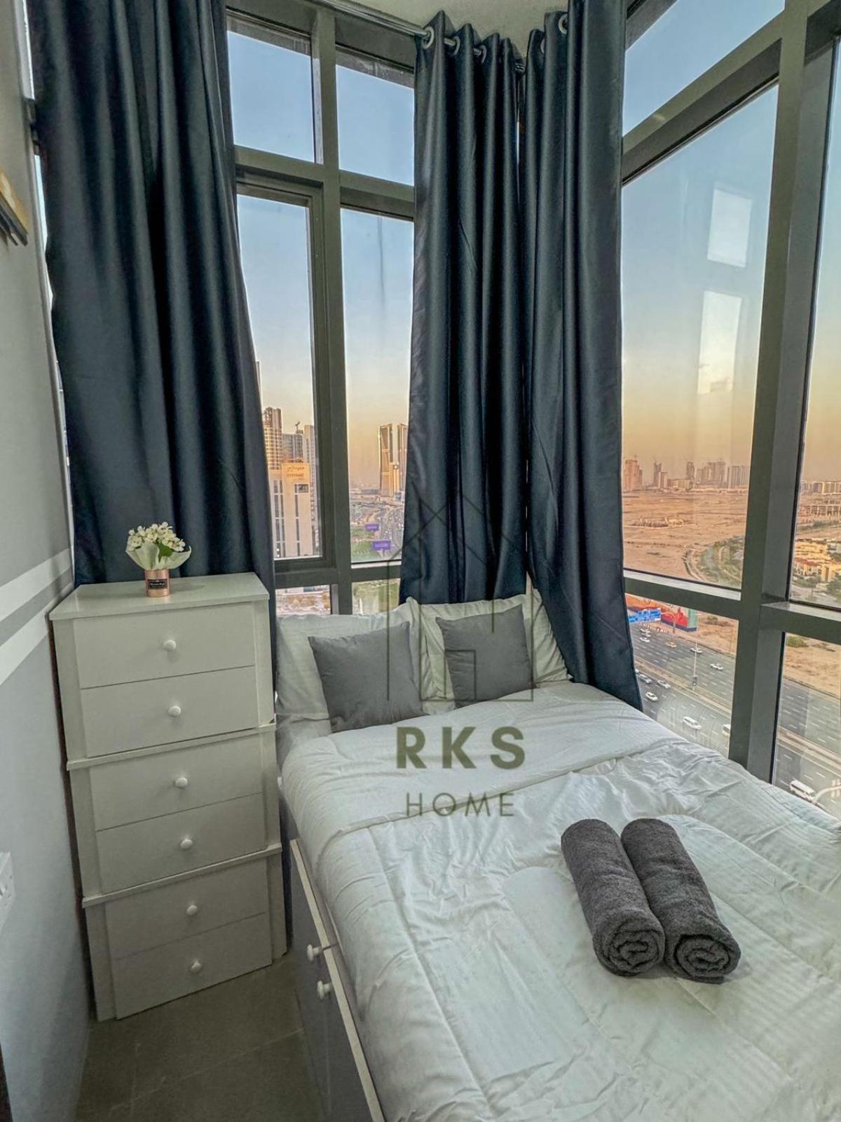 Homestay With Private Near Downtown Business Bay *