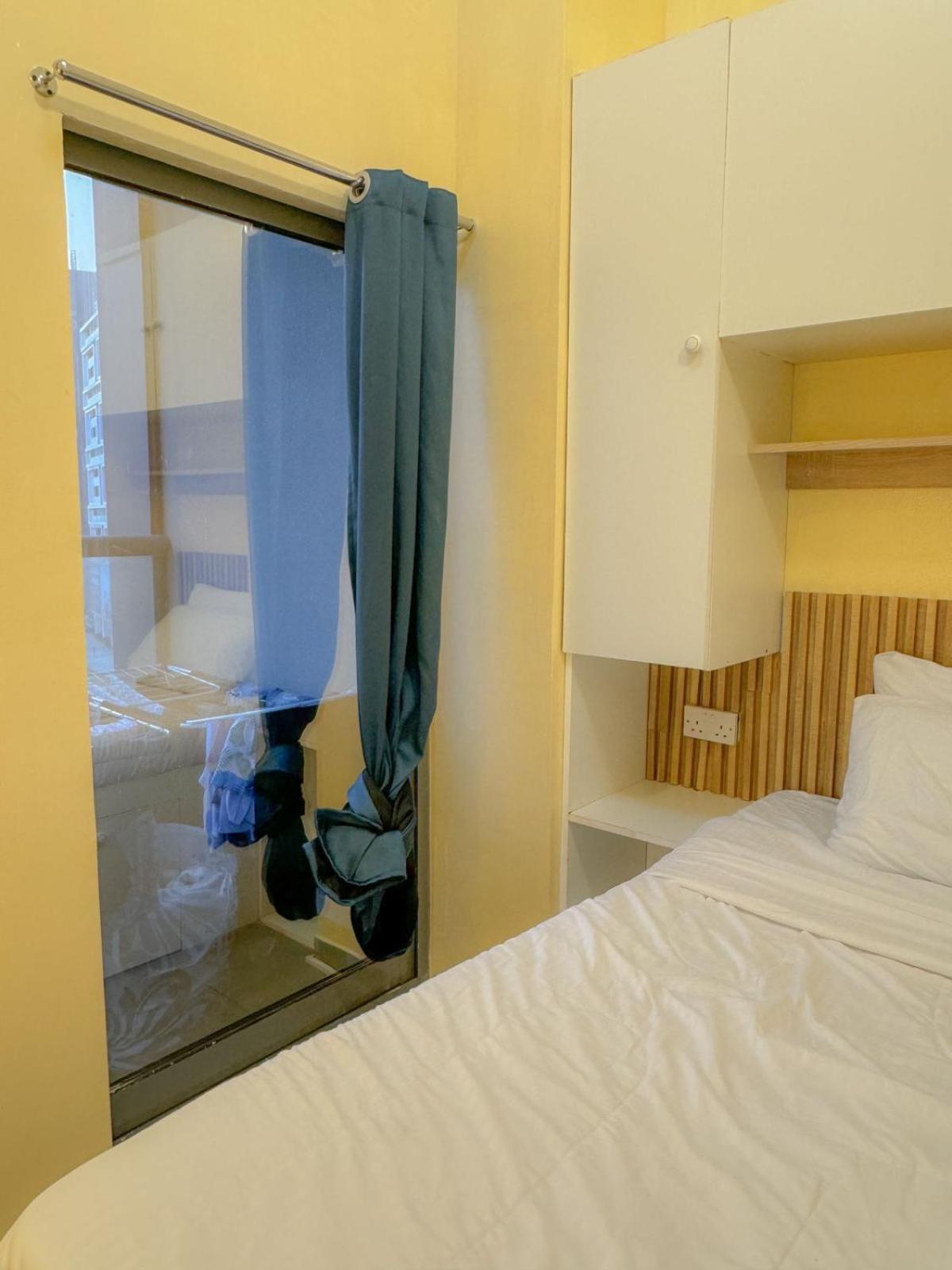 With Private Near Downtown Business Bay * Dubai